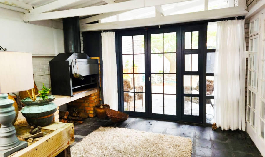 4 Bedroom Property for Sale in Kleinmond Western Cape